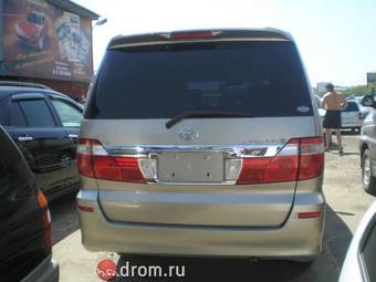 2003 Toyota Alphard Photos