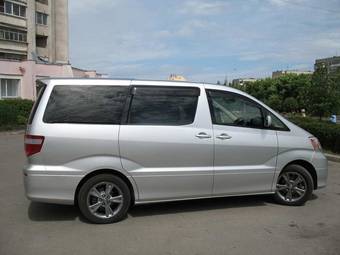 2003 Toyota Alphard Pictures