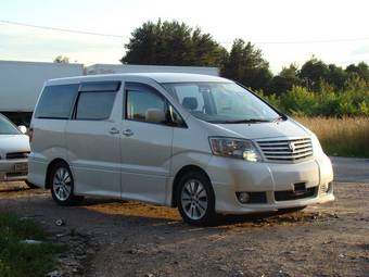 2003 Toyota Alphard Photos