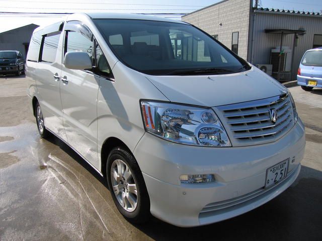 2004 Toyota Alphard