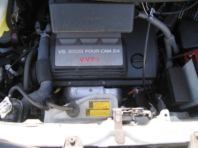 2004 Toyota Alphard