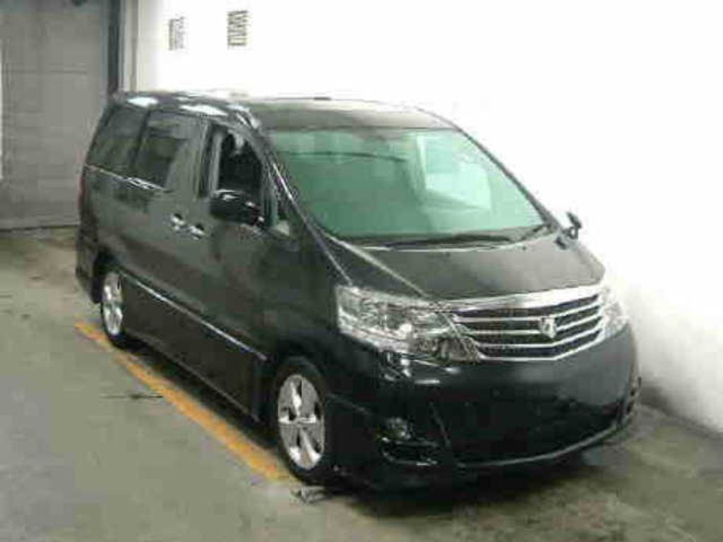 2004 Toyota Alphard