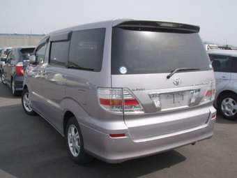 2004 Toyota Alphard Photos