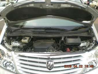 2004 Toyota Alphard Pictures