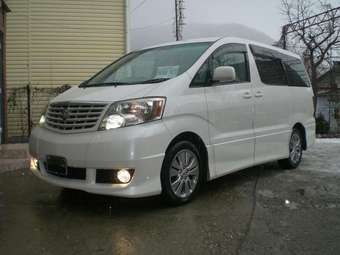 2004 Toyota Alphard Images