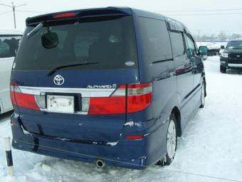 2004 Toyota Alphard Photos