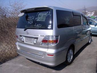 2004 Toyota Alphard Pictures