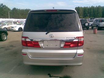 2004 Toyota Alphard Photos