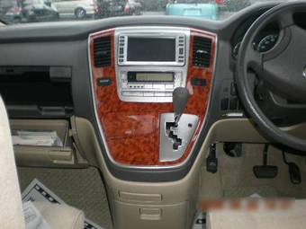 2004 Toyota Alphard For Sale