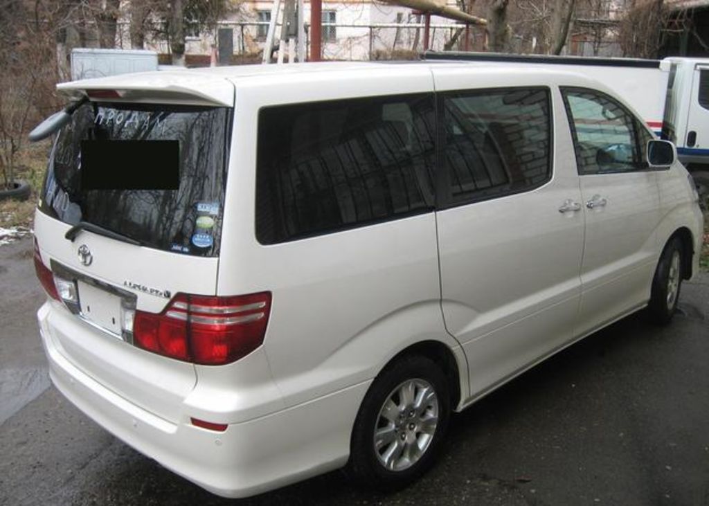 2005 Toyota Alphard