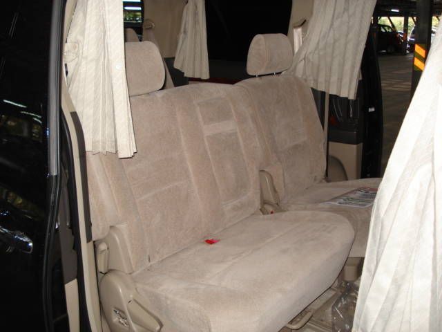 2005 Toyota Alphard