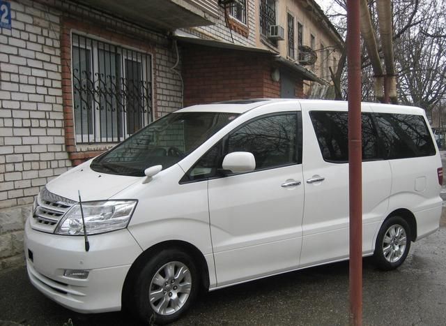 2005 Toyota Alphard