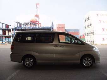 2005 Toyota Alphard Pics