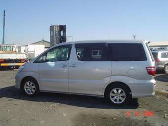 2005 Toyota Alphard Pics