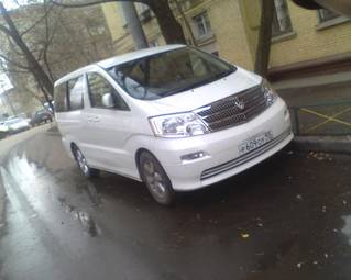 2005 Toyota Alphard Pictures