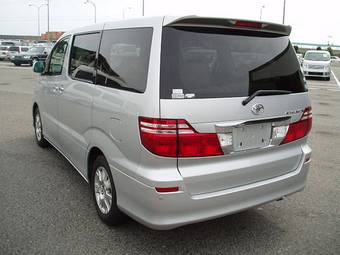 2005 Toyota Alphard Pictures