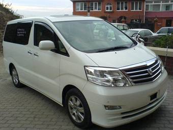 2005 Toyota Alphard Pictures