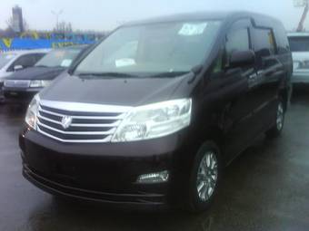 2005 Toyota Alphard Photos