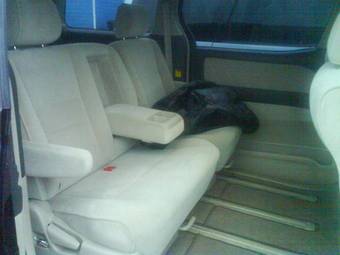 2005 Toyota Alphard Wallpapers