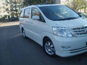 2005 Toyota Alphard Images