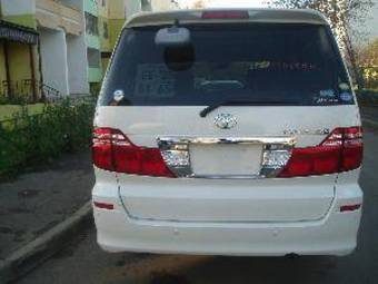 2005 Toyota Alphard Pictures