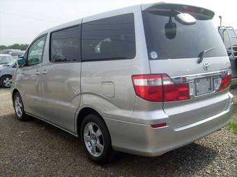 2005 Toyota Alphard Photos