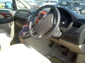 2005 Toyota Alphard For Sale