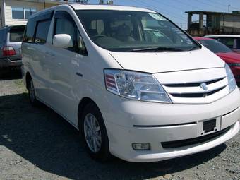 2005 Toyota Alphard Photos