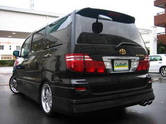 2006 Toyota Alphard Photos