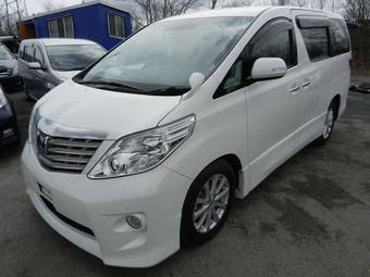 2010 Toyota Alphard Photos