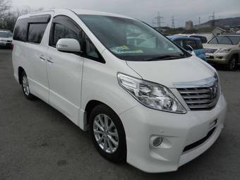 2010 Toyota Alphard Photos