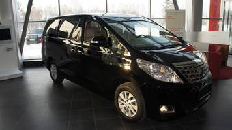 2011 Toyota Alphard Photos