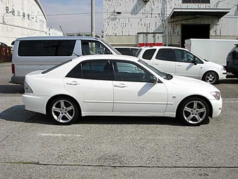 1998 Toyota Altezza