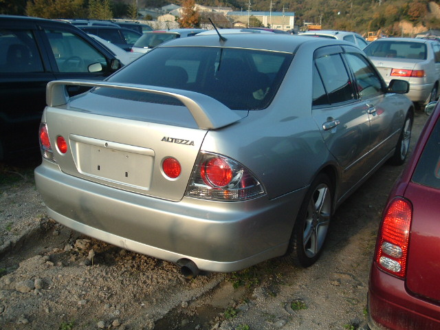 1998 Toyota Altezza