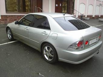 1998 Altezza