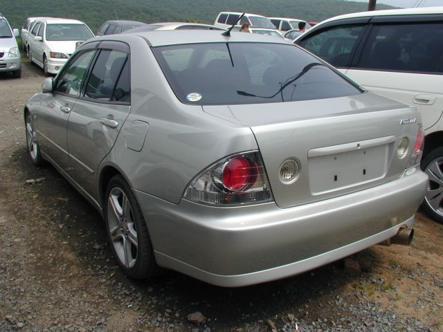 1999 Toyota Altezza