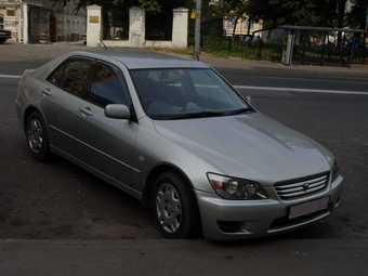 1999 Toyota Altezza