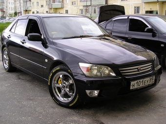 1999 Toyota Altezza