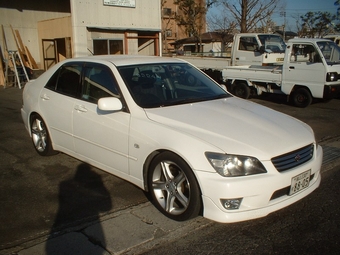 1999 Toyota Altezza