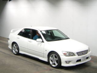 1999 Toyota Altezza