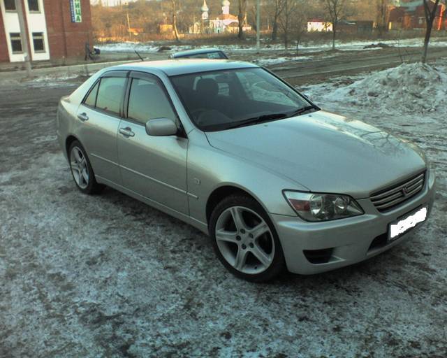 1999 Toyota Altezza