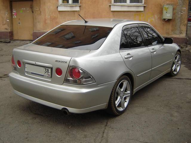 1999 Toyota Altezza