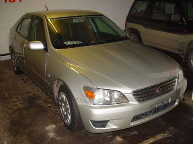 1999 Toyota Altezza