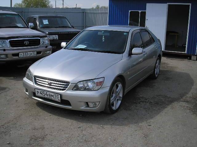 1999 Toyota Altezza