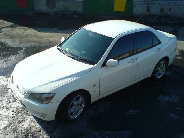 1999 Toyota Altezza