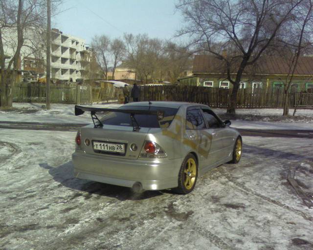1999 Toyota Altezza