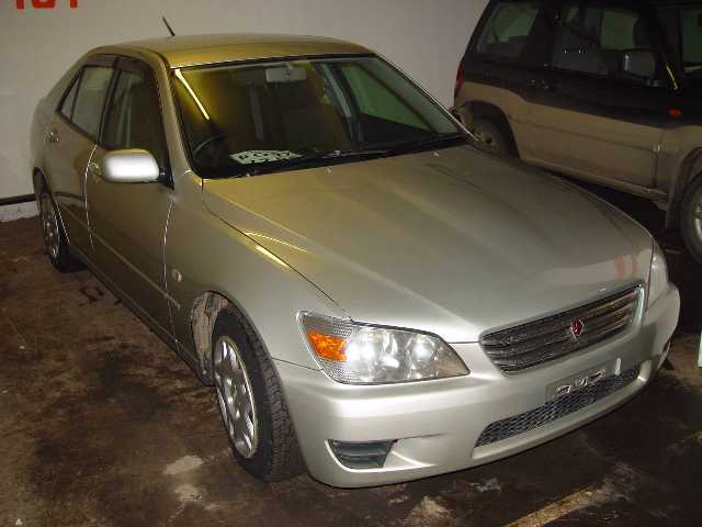1999 Toyota Altezza