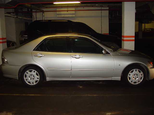 1999 Toyota Altezza