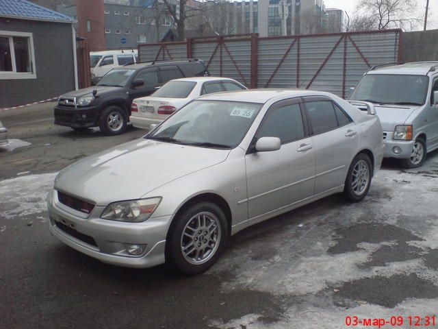 1999 Toyota Altezza