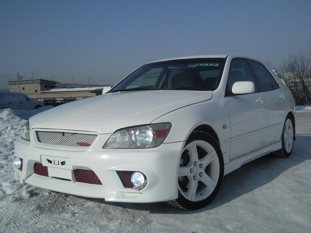 1999 Toyota Altezza